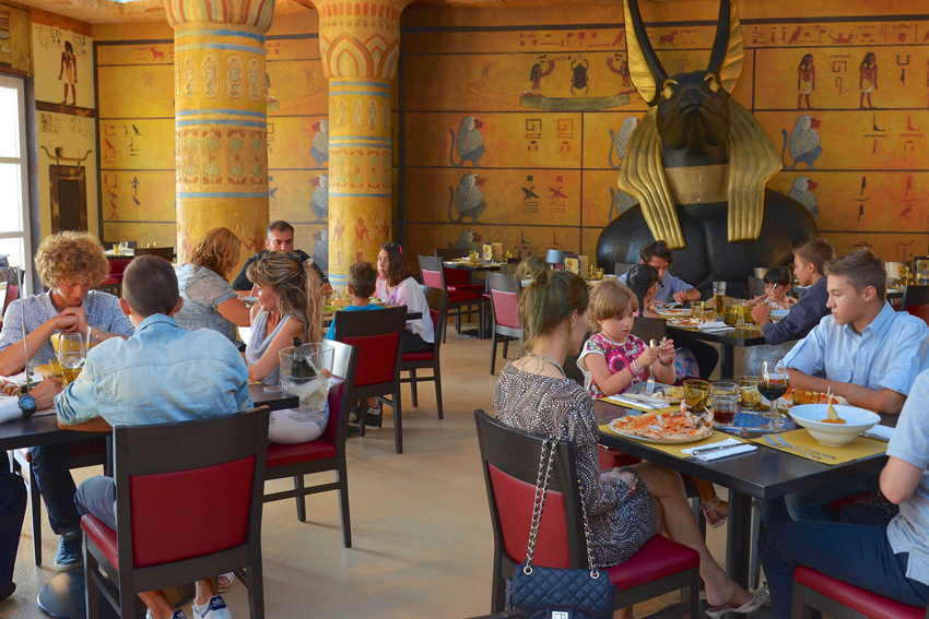 Tutankhamon Restaurant_Gardaland Adventure Hote